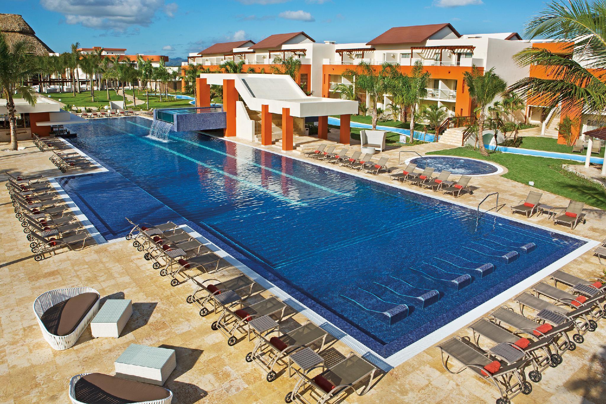 منتجع وسبا بريثليس بونتا كانا - للبالغين فقط المظهر الخارجي الصورة Hard Rock Hotel Cancun