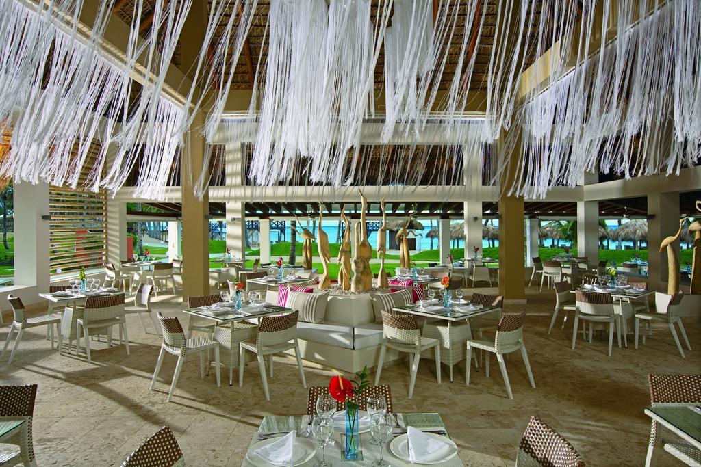 منتجع وسبا بريثليس بونتا كانا - للبالغين فقط المظهر الخارجي الصورة Restaurant at the Hard Rock Hotel